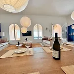 Villa Pieds Dans L Eau La Nartelle